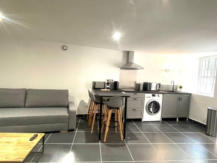 Grand T2 Rue Simeon Gouet Apartment Vienne  Exterior photo